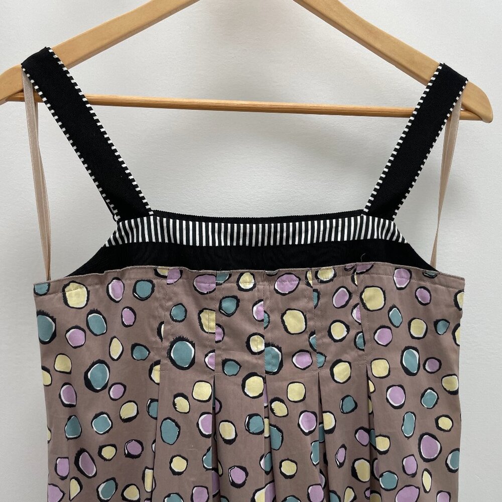 BCBG MaxAzria knee-length dotted dress, adjustable straps, with pockets! size 0
